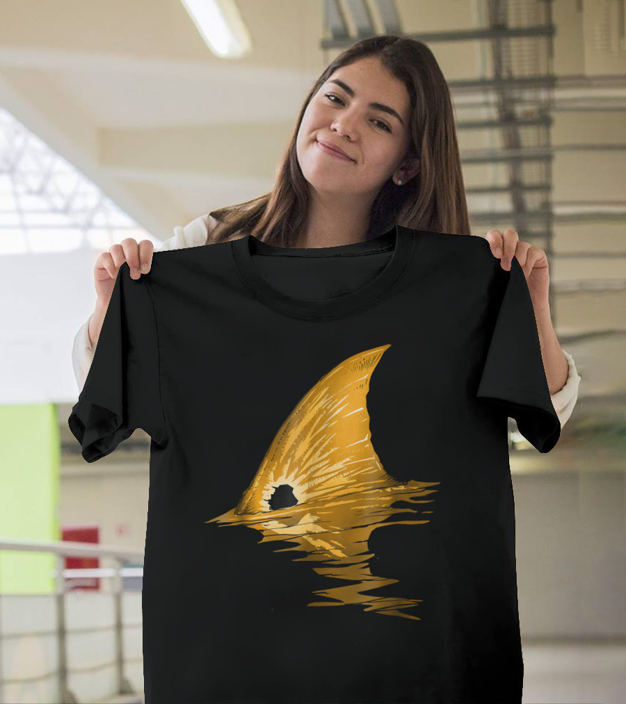 Redfish Tailing Golden Fin in Water Reflections T-Shirt