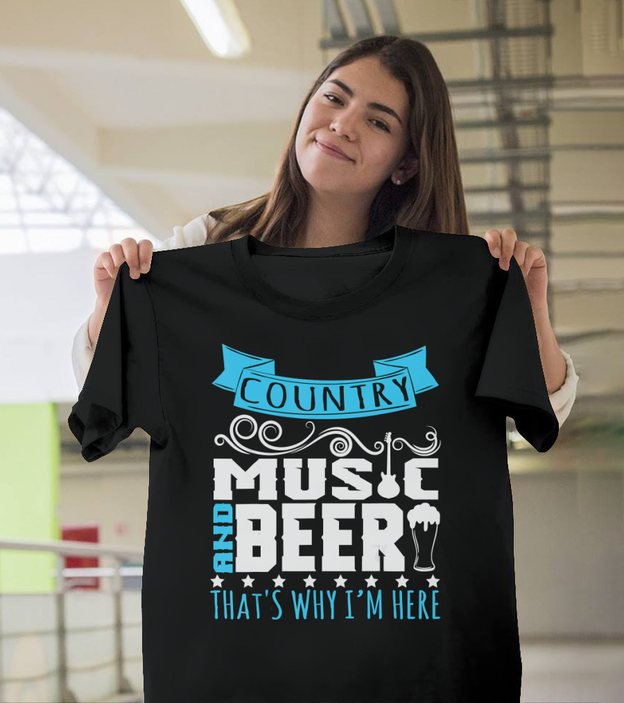 Country Music and Beer That's Why I'm Here Guitar and Pint Glass T-Shirt