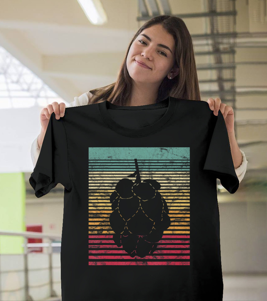 Vintage Hops Leaf Craft Beer Retro Stripes T-Shirt