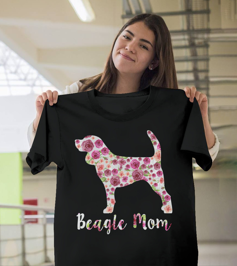 Beagle Mom Floral Roses T-Shirt