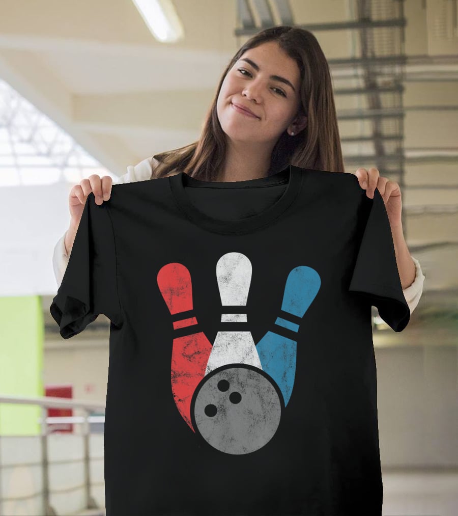 Distressed Bowling Red White Blue Bowling Pins T-Shirt