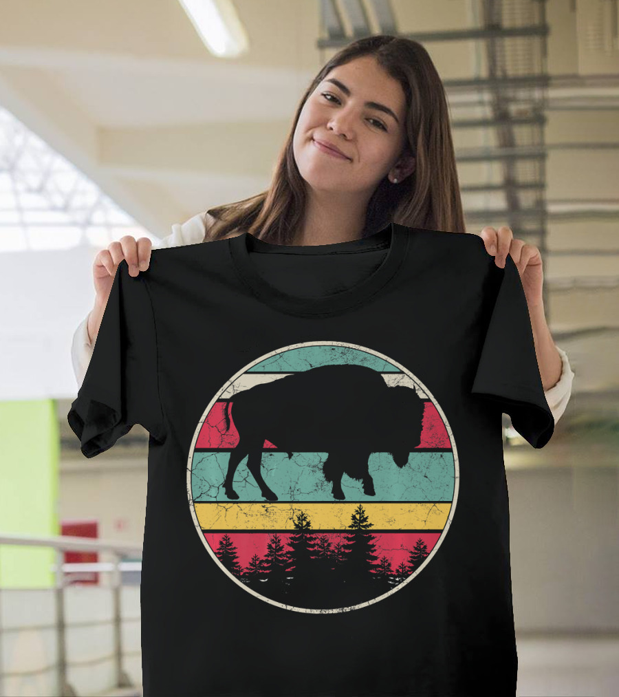 Buffalo Bison Distressed Vintage Forest T-Shirt