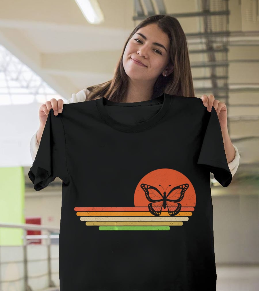 Distressed Butterfly Retro Sunset Stripes T-Shirt