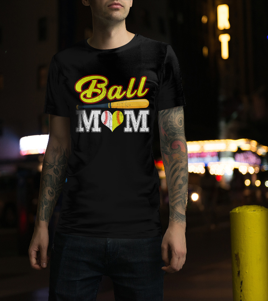Ball Mom Softball Baseball Heart Bat T-Shirt