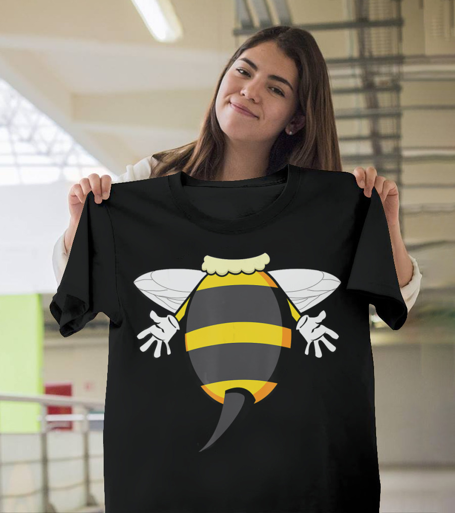 Funny Bee Costume Buzzing Honeybee Look T-Shirt
