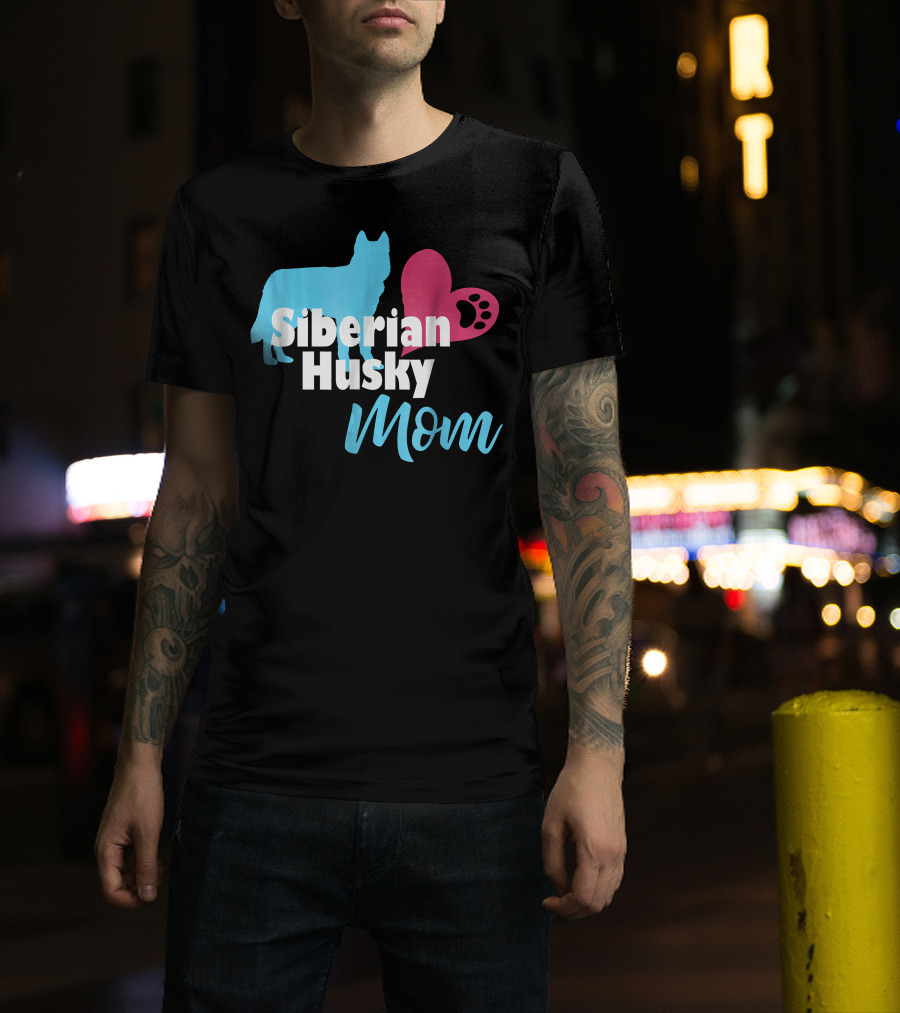 Siberian Husky Mom Love Paw Prints T-Shirt