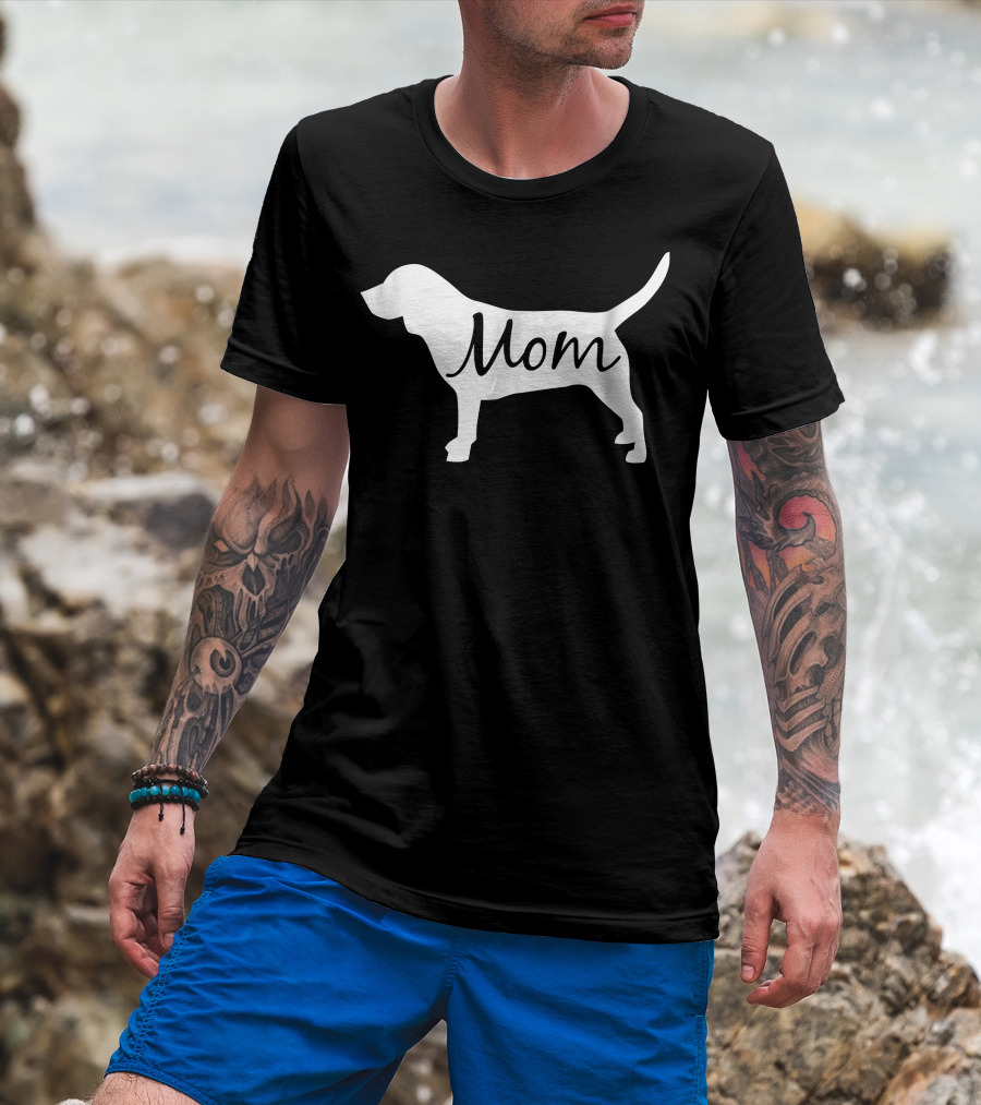 Beagle Silhouette Mom T-Shirt