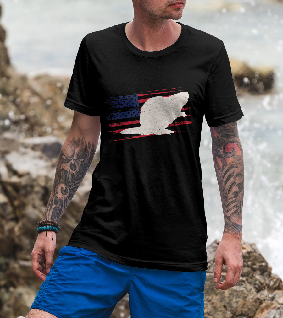 Beaver Silhouette Over Distressed US American Flag Rodent T-Shirt