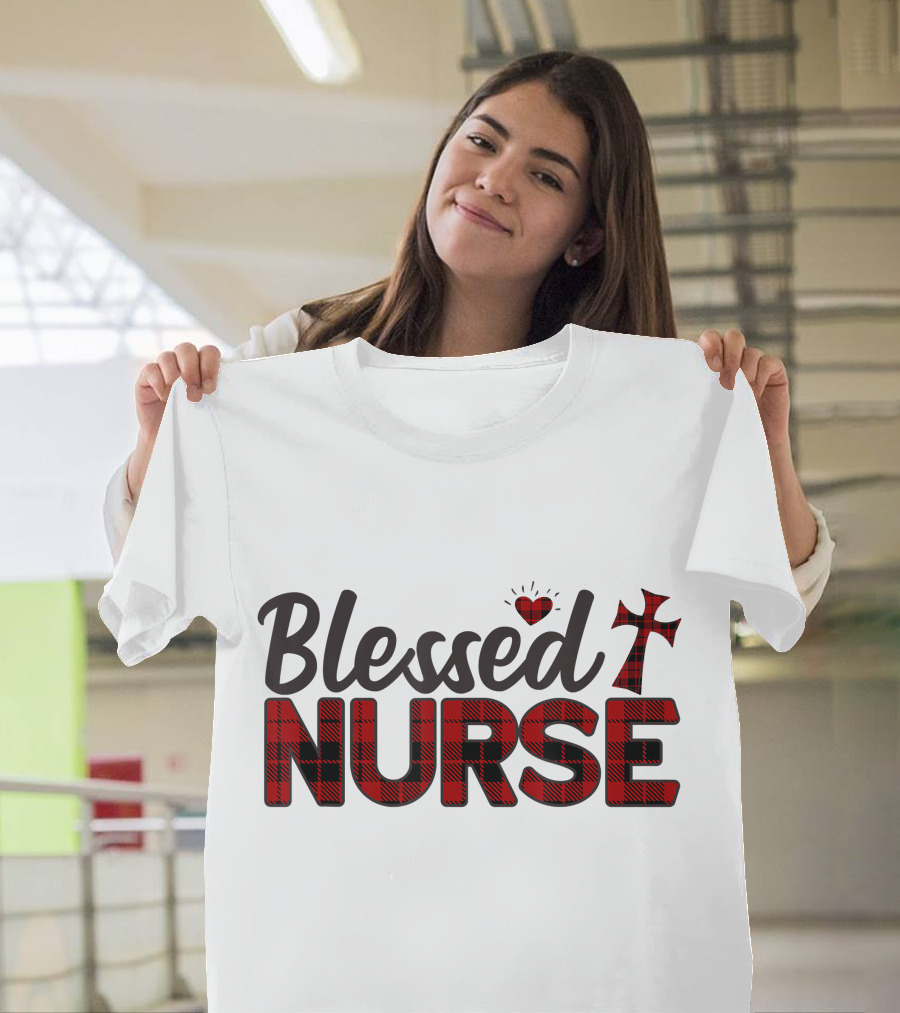 Blessed Nurse Plaid Heart Cross Christian T-Shirt