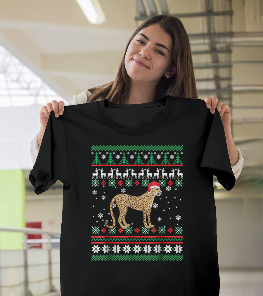 Cheetah with Santa Hat Christmas T-Shirt