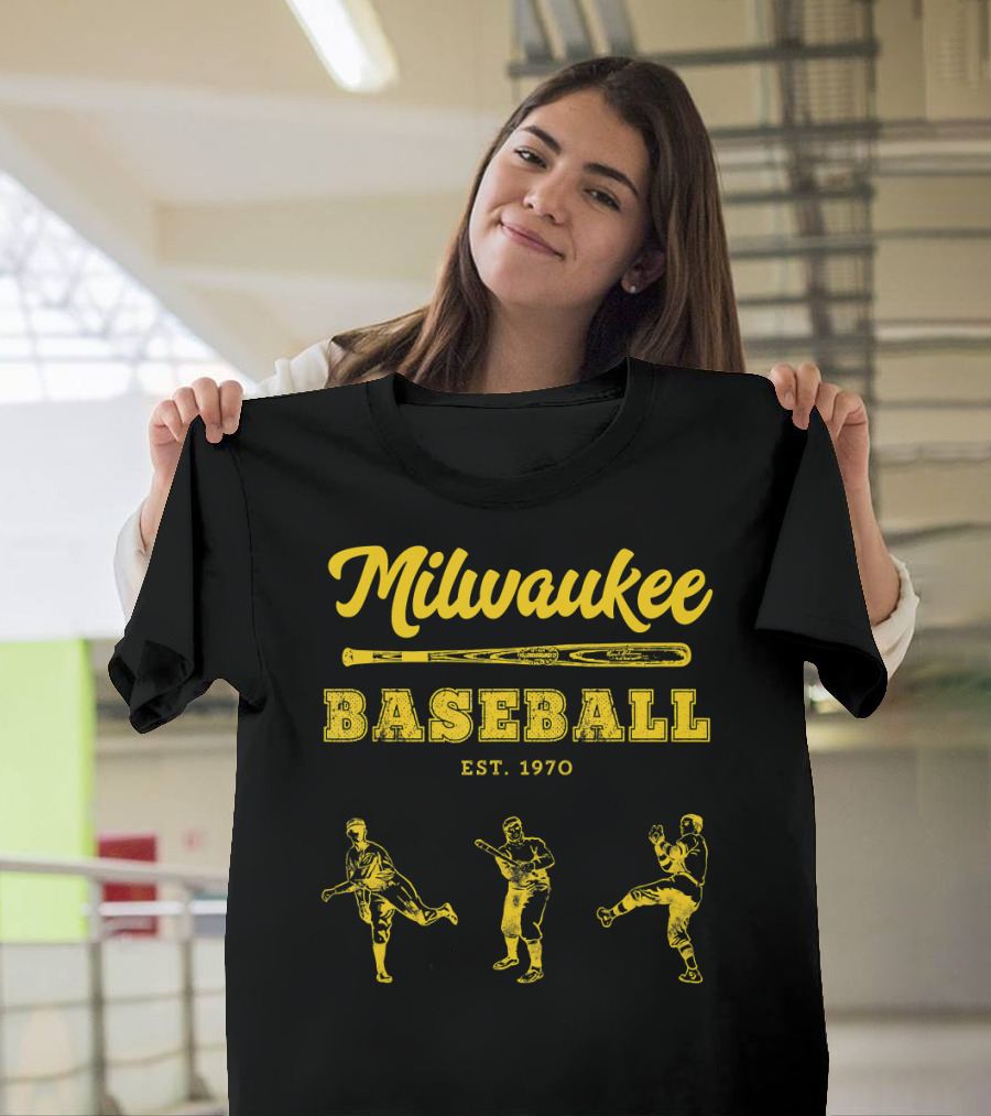 Milwaukee Baseball Est. 1970 Vintage Fan T-Shirt