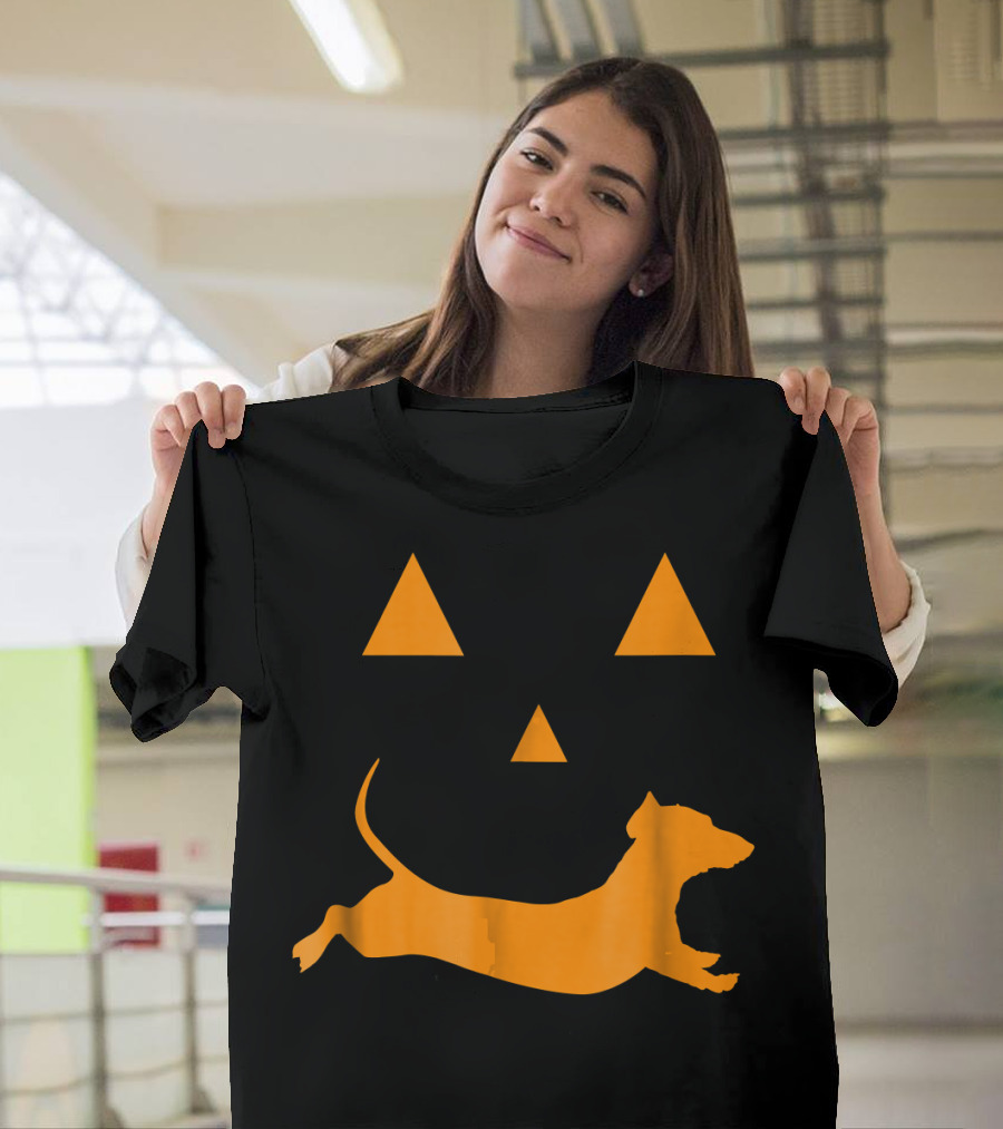 Halloween Pumpkin Dachshund Jack o Lantern Face T-Shirt