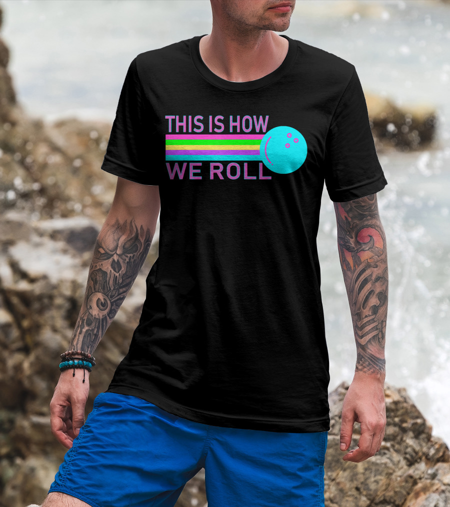 This Is How We Roll Vintage Classic Bowling Retro Bowling Ball Stripes T-Shirt