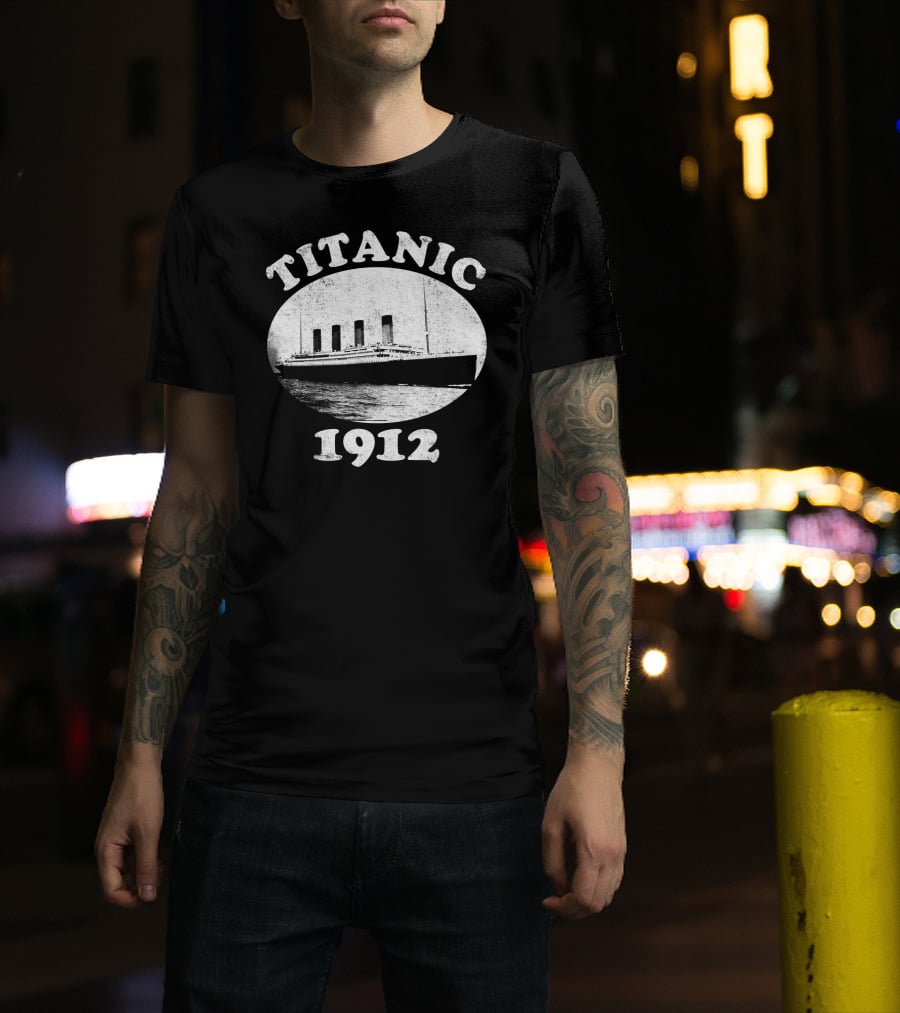 Titanic 1912 Historic Vintage Cru Ocean Liner Classic T-Shirt