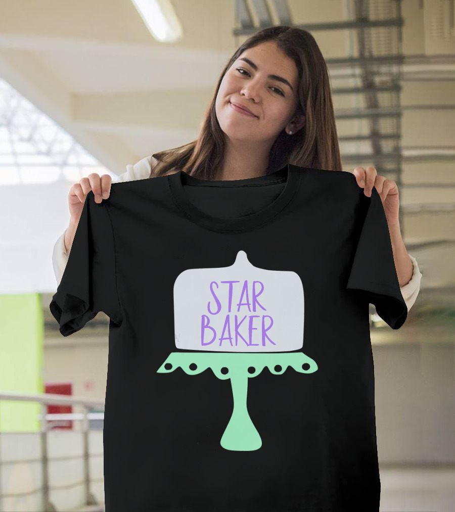 Star Baker Cake Stand Design for the Baking Fan T-Shirt