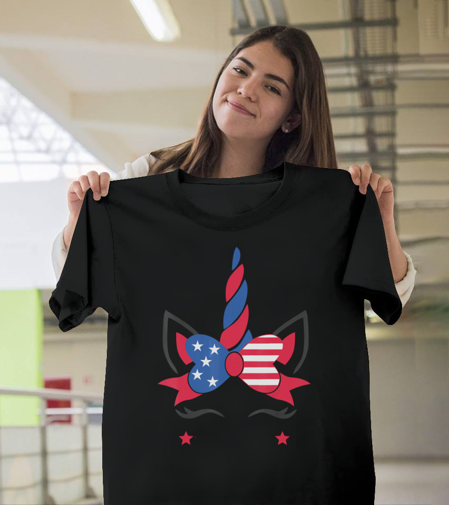 Unicorn with American Flag Bow and Stars Patriotic 4th of July Cute T-Shirt