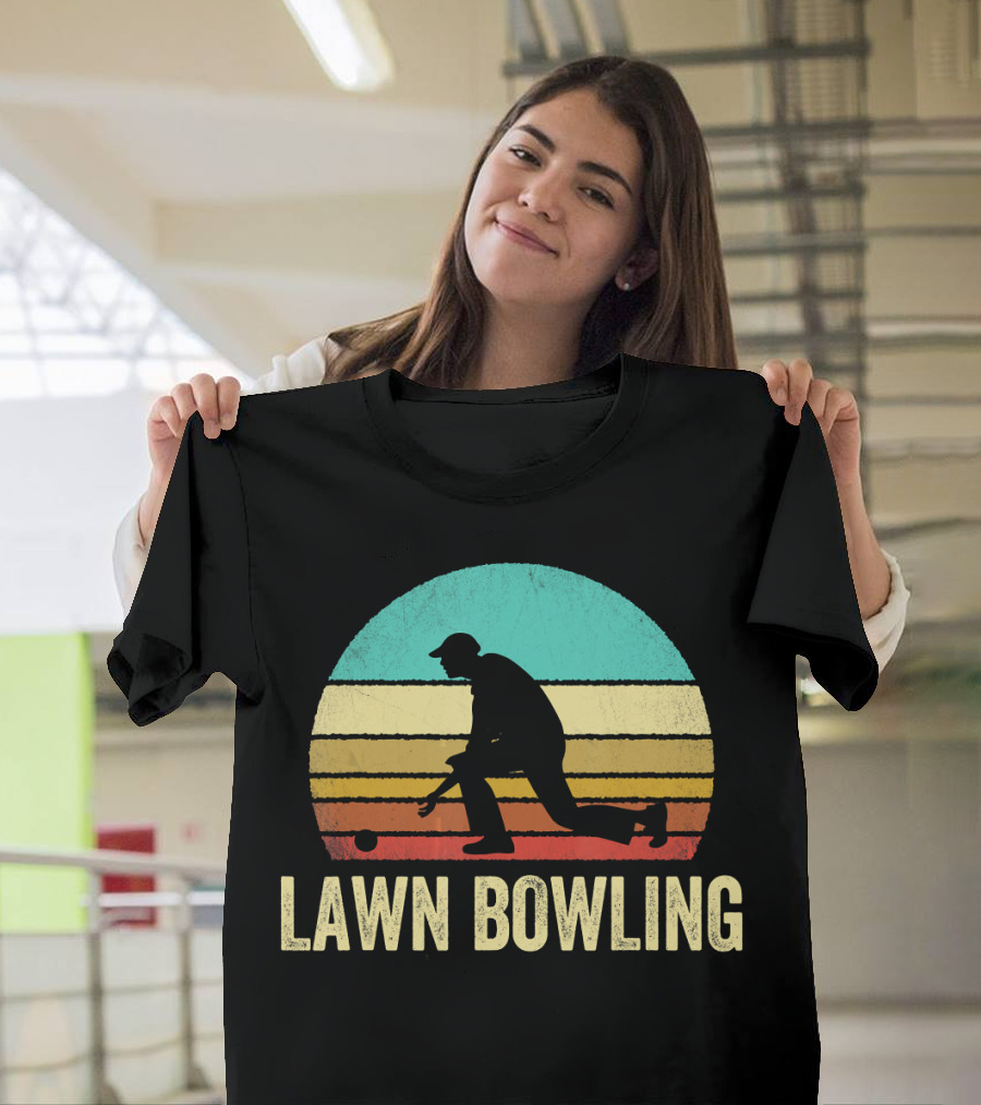 Vintage Lawn Bowling Silhouette At Sunset T-Shirt