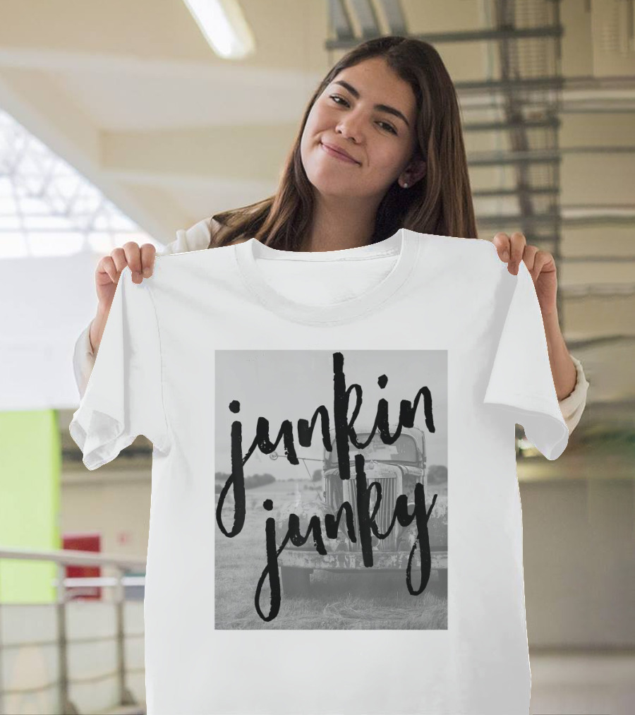 Junkin Junky Vintage Pick Up Truck T-Shirt