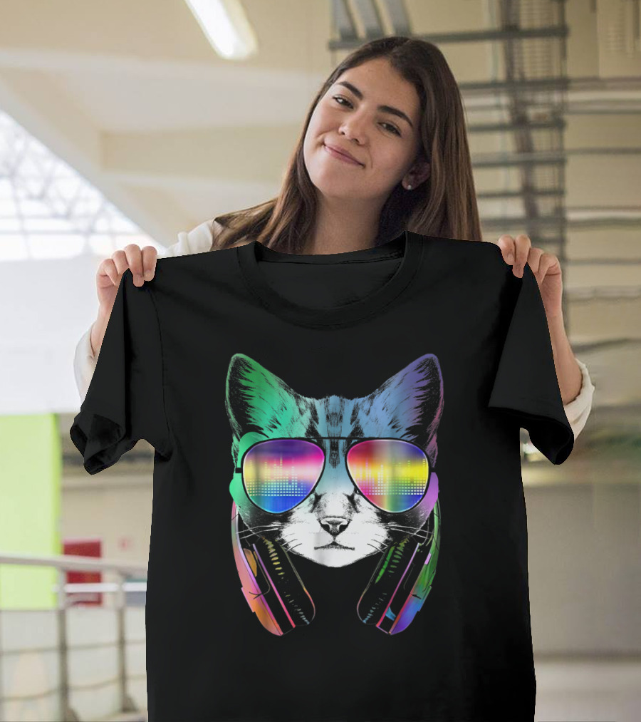 Electro Music Cat Rainbow DJ Sunglasses Headphones Retro Vibes T-Shirt