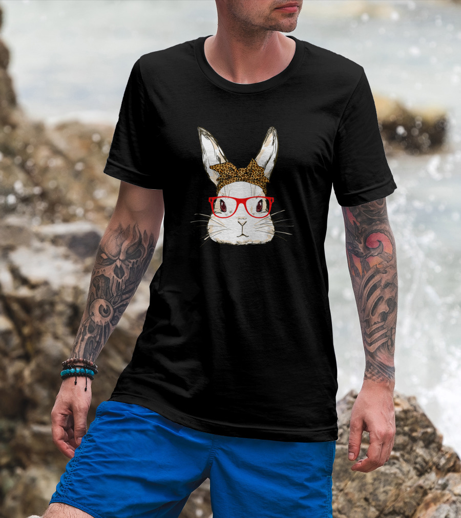 Bunny Mom Leopard Bandana Sunglasses Easter Day Animal T-Shirt