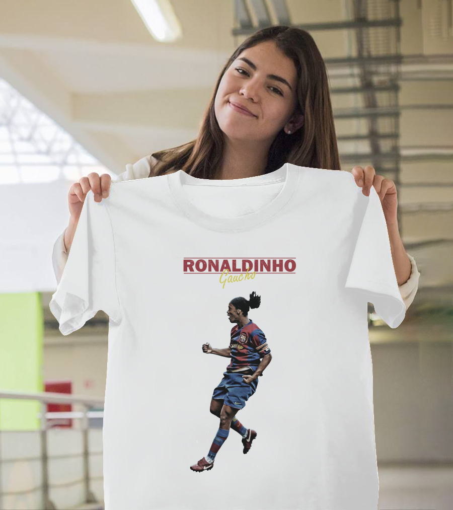 Ronaldinho Gaúcho Barcelona Soccer Legend T-Shirt