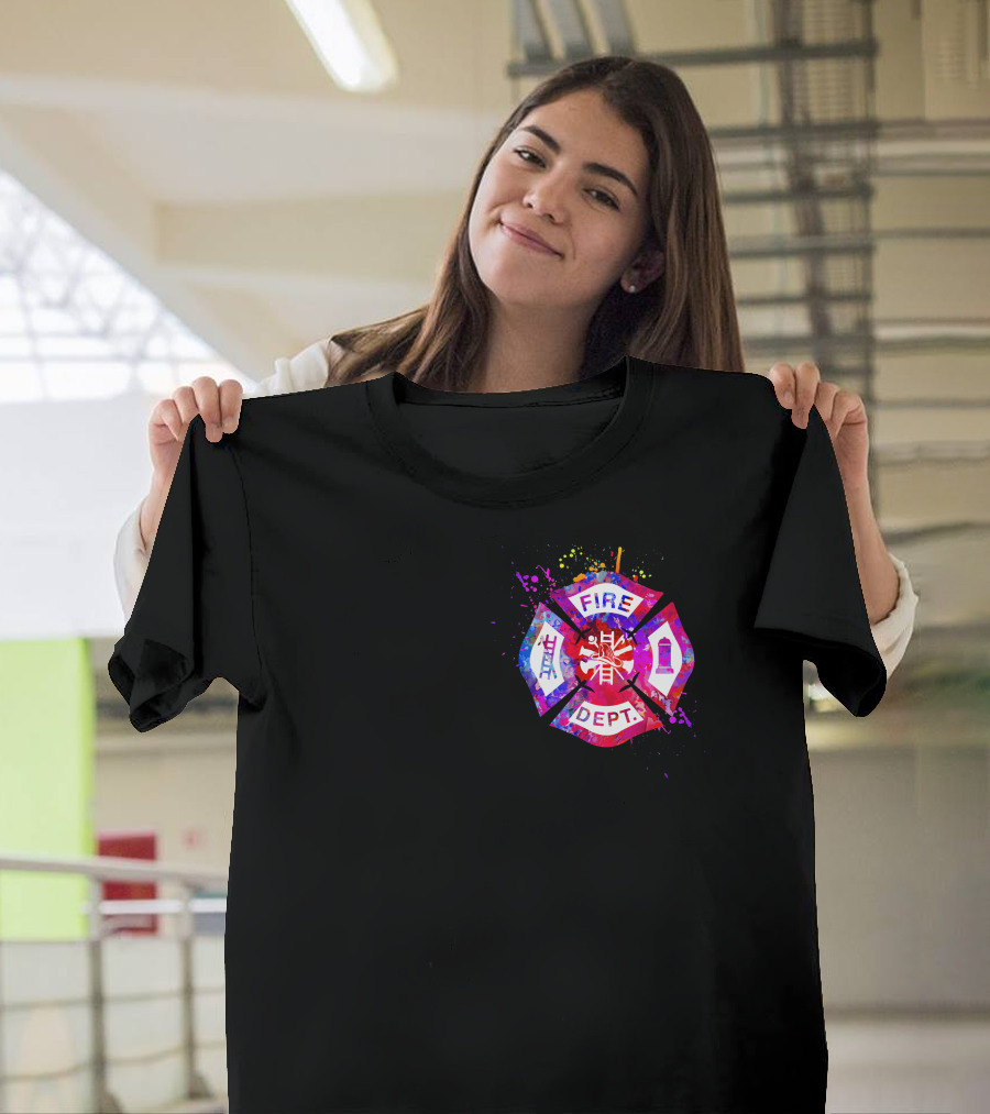 Firefighter's Girl Keep Back 200ft Fire Dept Maltese Cross Badge T-Shirt
