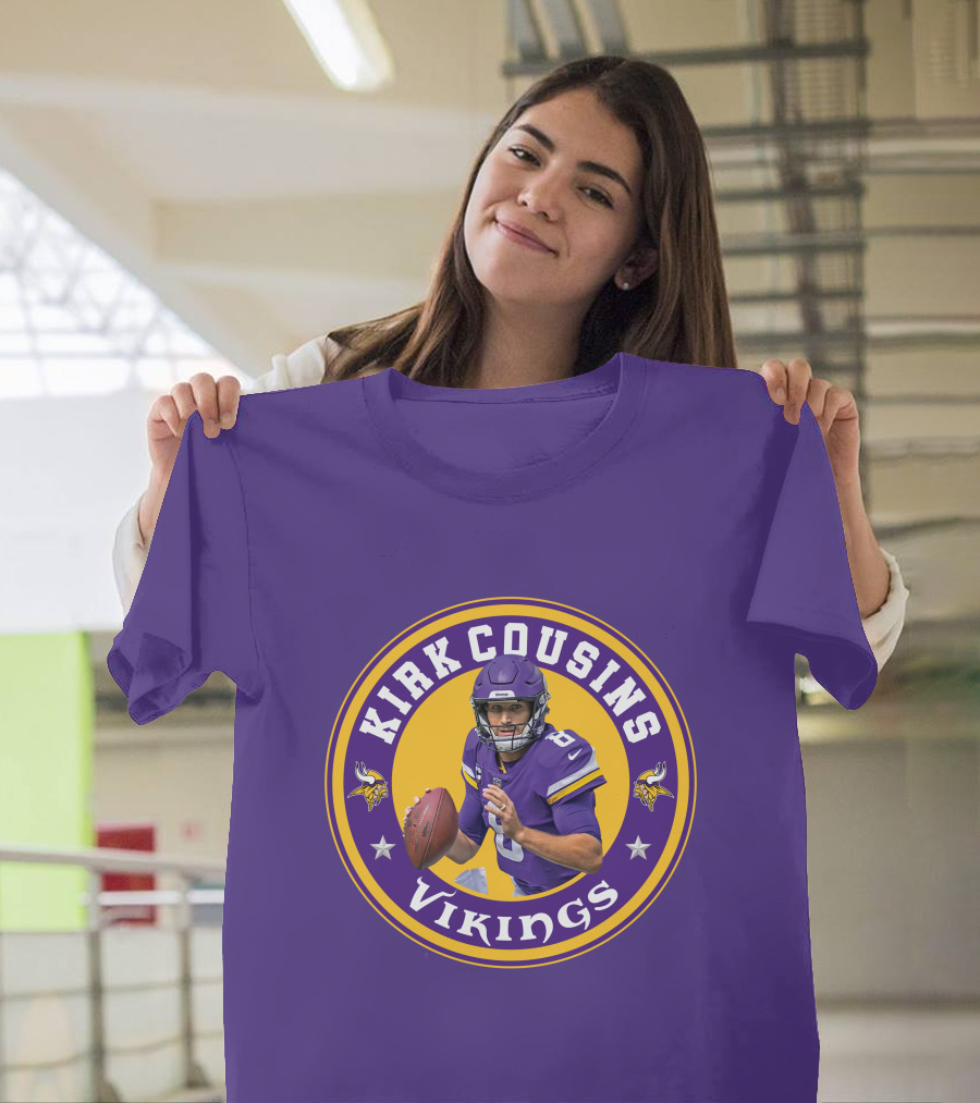 Kirk Cousins Minnesota Vikings Football Quarterback NFL Logo Circle T-Shirt