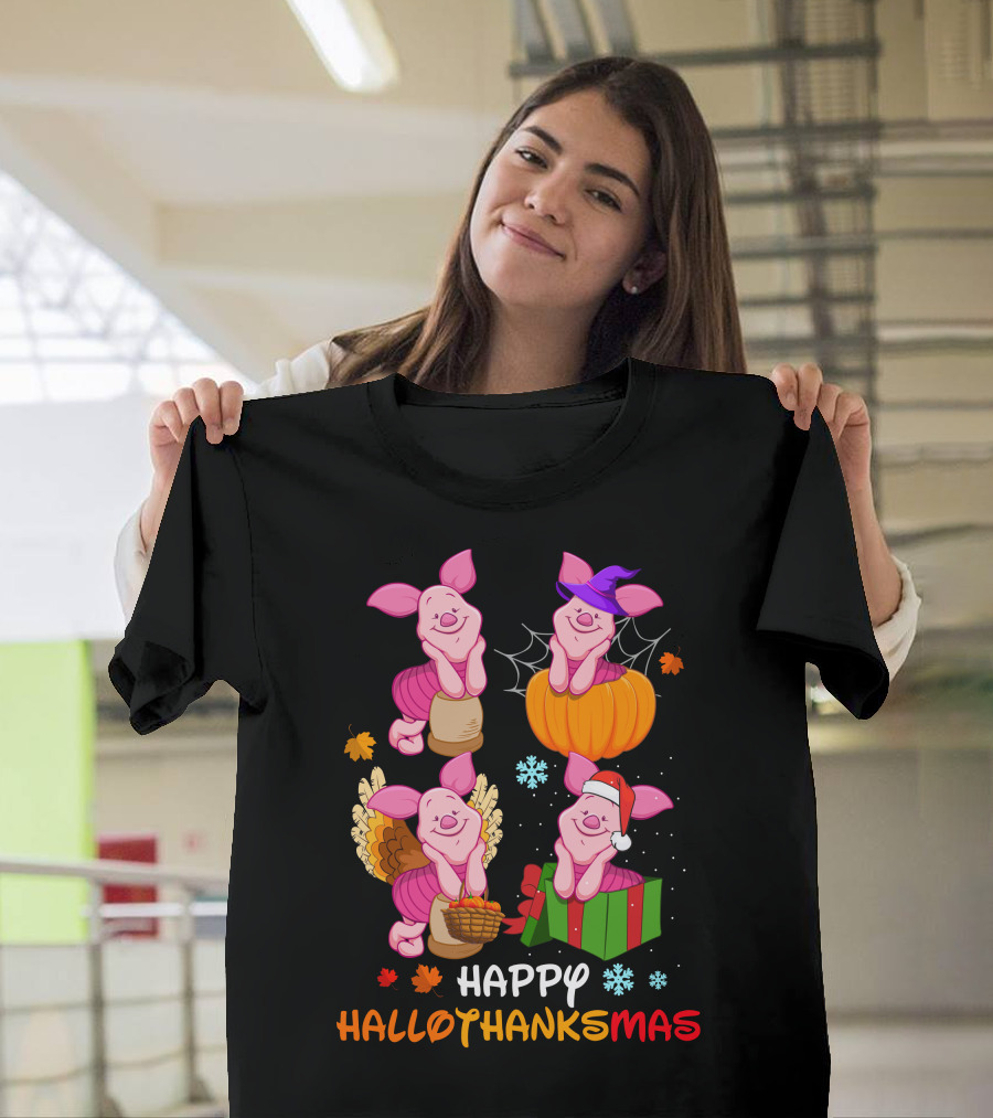 Happy HALLOTHANKSMAS Piglet In Pumpkin Turkey And Gift Box T-Shirt