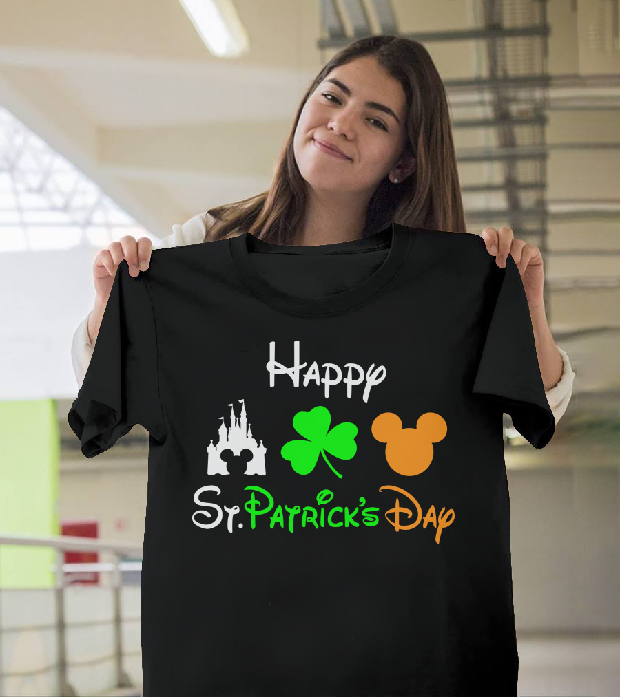 Happy St. Patrick's Day Castle Clover Mouse T-Shirt