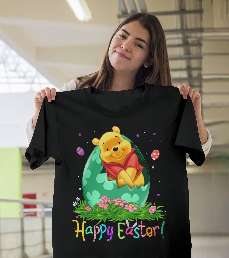Winnie The Pooh Happy Easter Egg Greetings T-Shirt