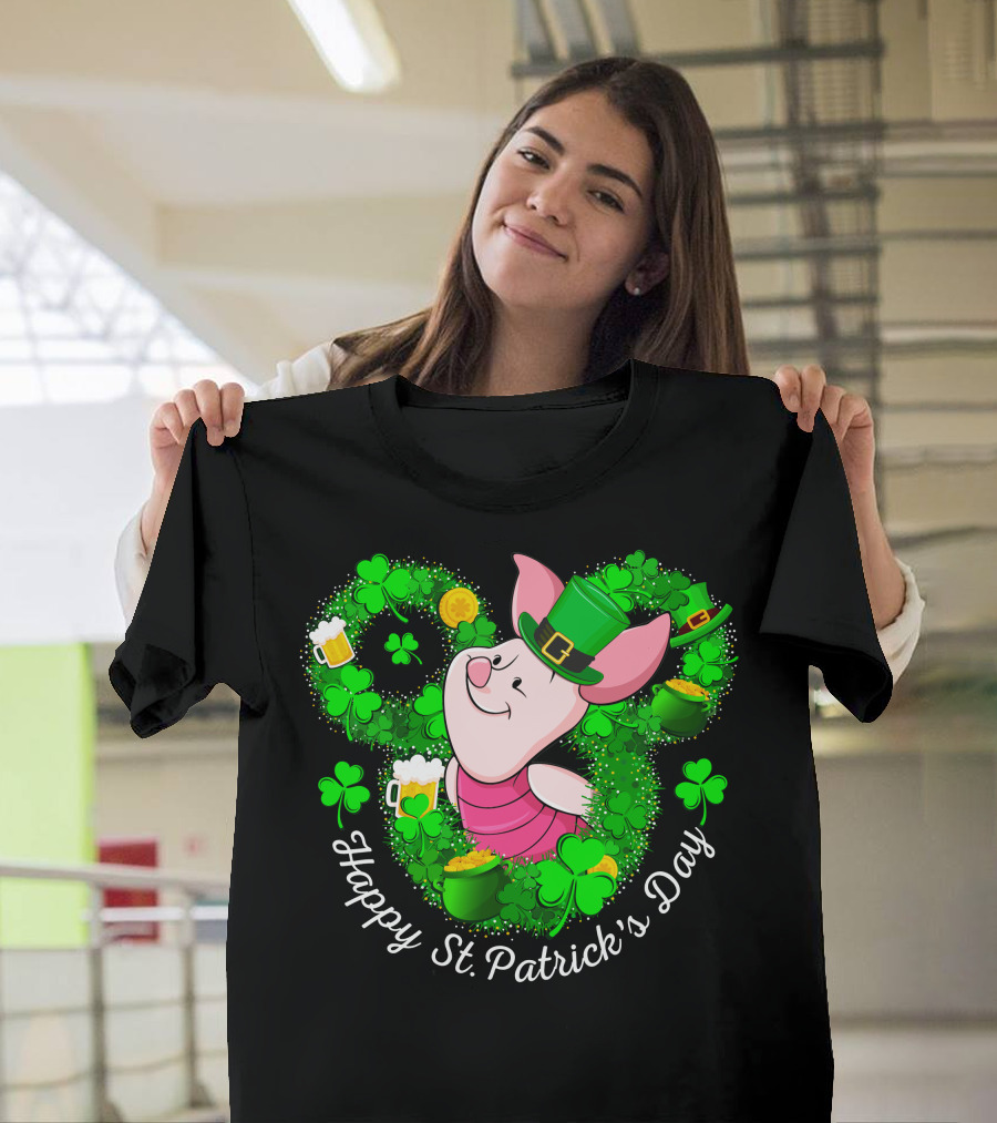 Happy St. Patrick's Day Piglet Shamrocks And Beer T-Shirt