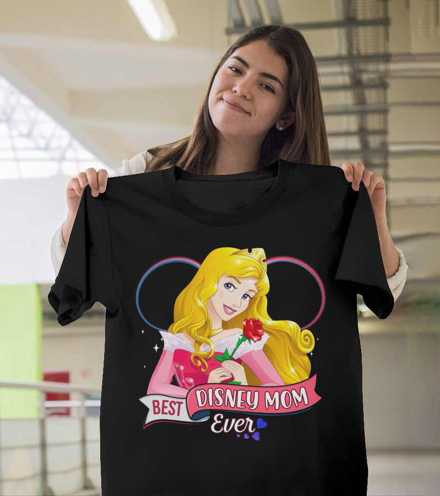 Best Disney Mom Ever Aurora Princess Holding Red Rose T-Shirt