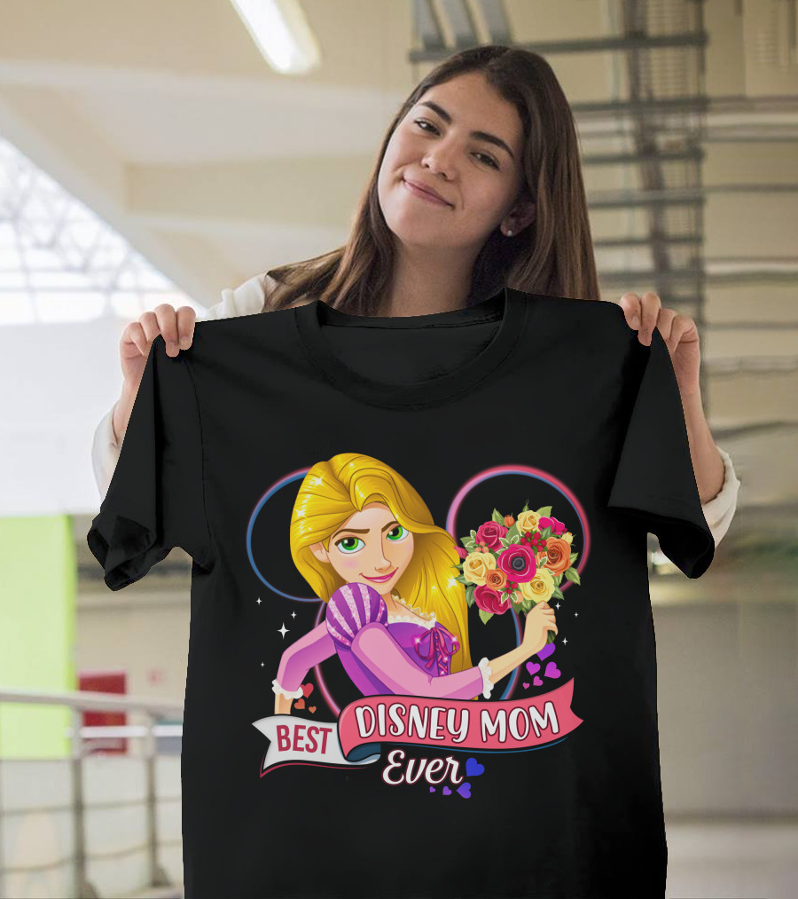 Best Disney Mom Ever Disney Rapunzel Holding Bouquet T-Shirt