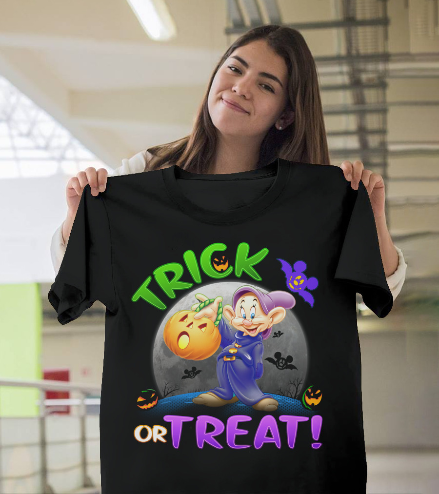 Trick Or Treat Dopey Halloween Disney Character With Pumpkin And Bat T-Shirt