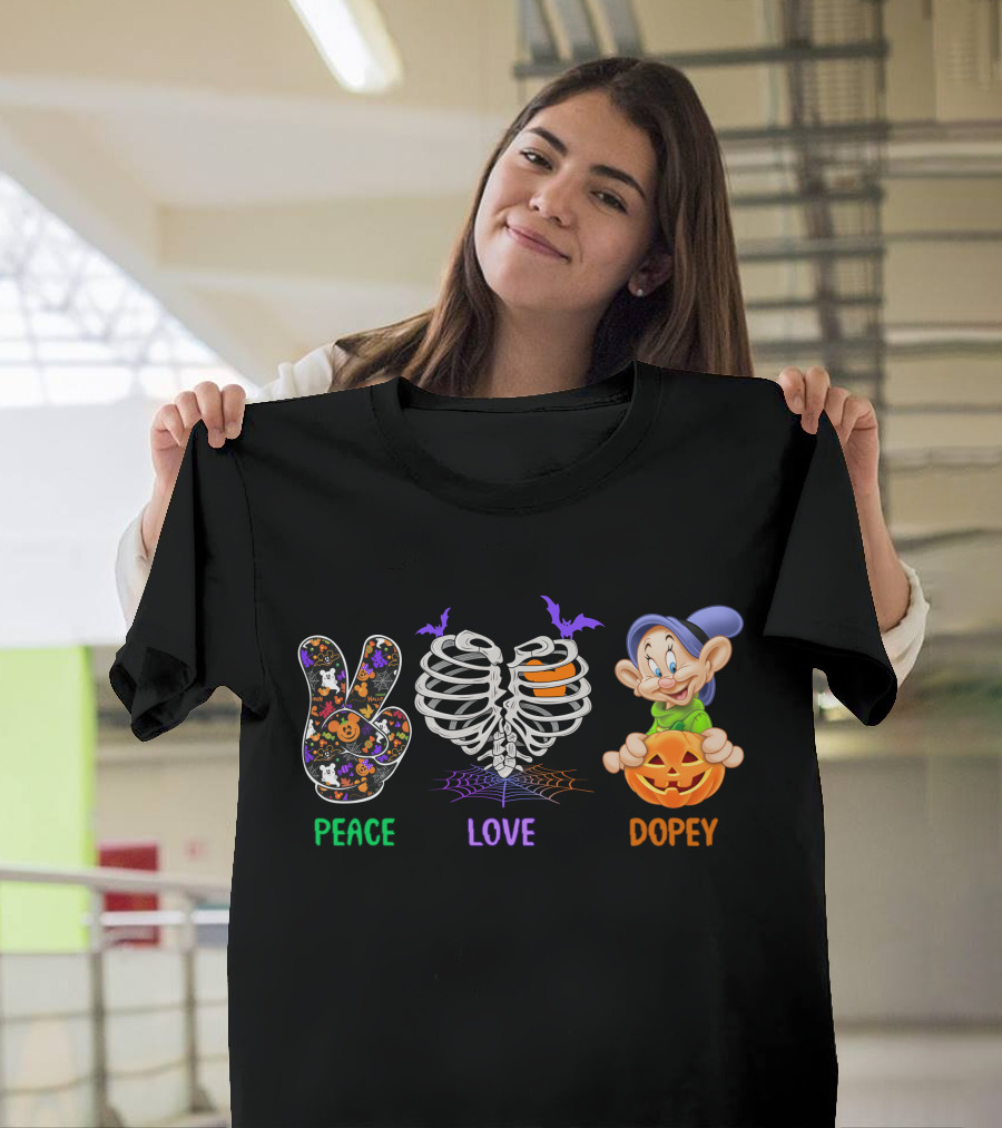 Peace Love Dopey Halloween Skeleton Pumpkin T-Shirt