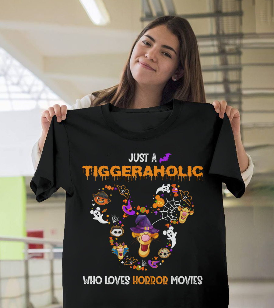 Tiggeraholic Who Loves Horror Movies Halloween Icons T-Shirt