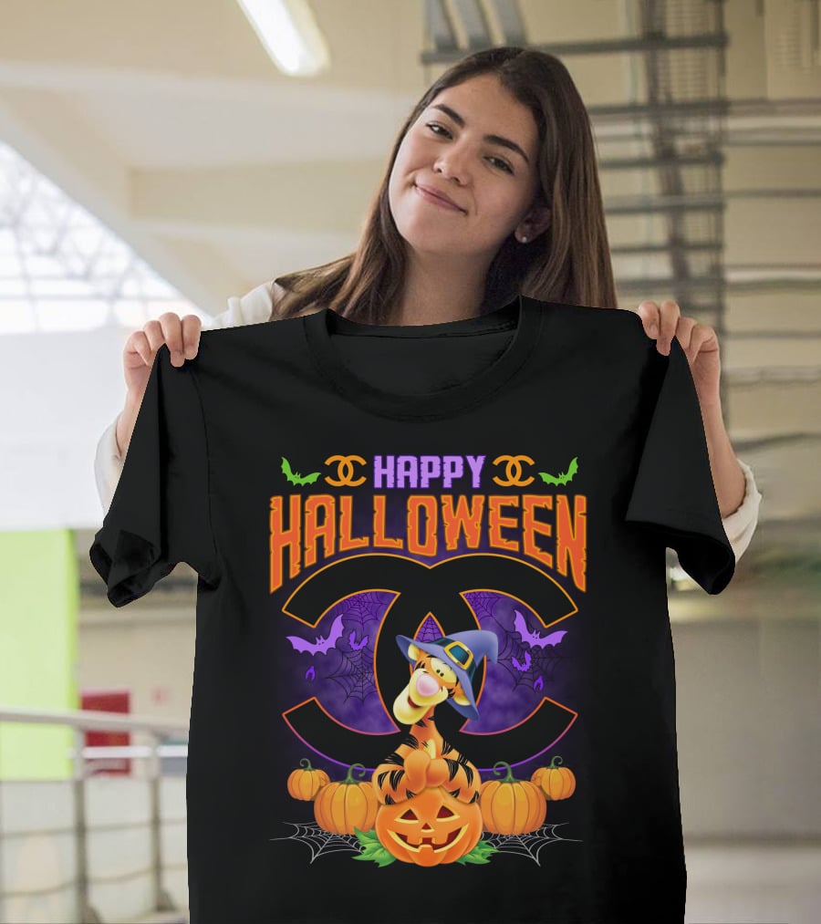 Happy Halloween Tigger Pumpkin Bats Spiders T-Shirt