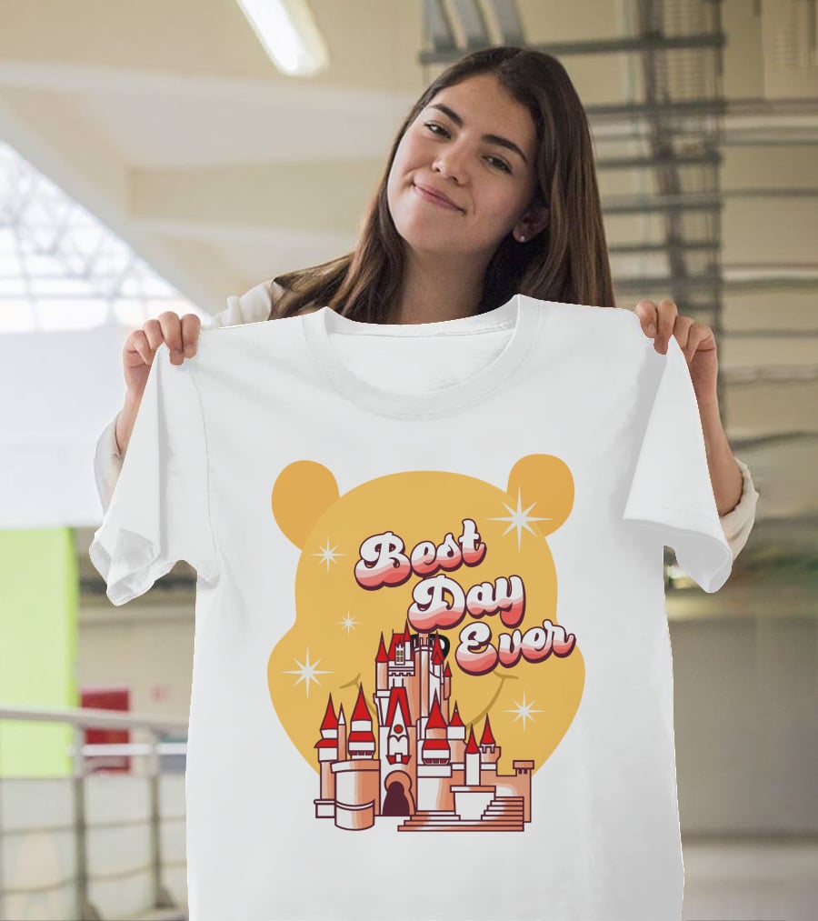 Best Day Ever Pooh Castle T-Shirt