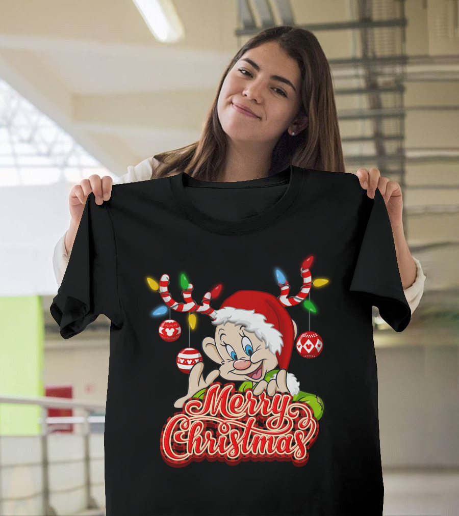 Merry Christmas Dopey Reindeer Antlers And Santa Hat With Christmas Ornaments T-Shirt