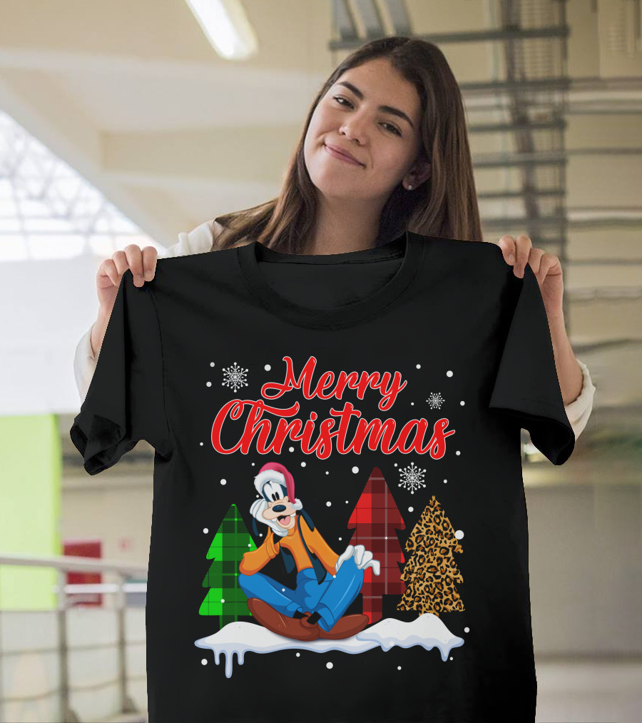 Merry Christmas Goofy With Plaid And Leopard Trees Snowflakes T-Shirt