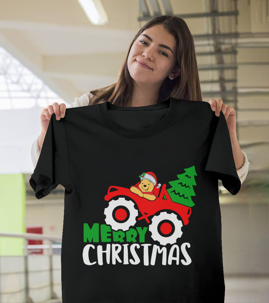 Merry Christmas Pooh Tractor Santa Hat Tree T-Shirt
