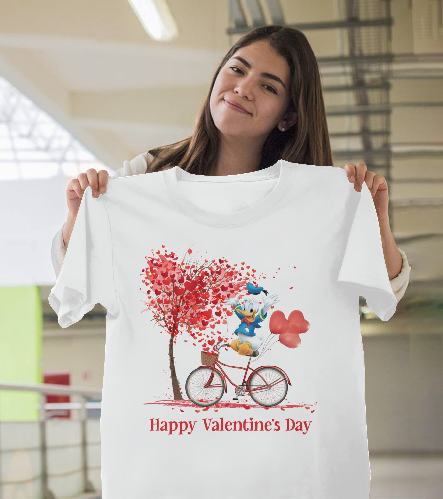 DN Valentine Happy Valentine's Day Donald Duck Bicycle Balloon Tree T-Shirt