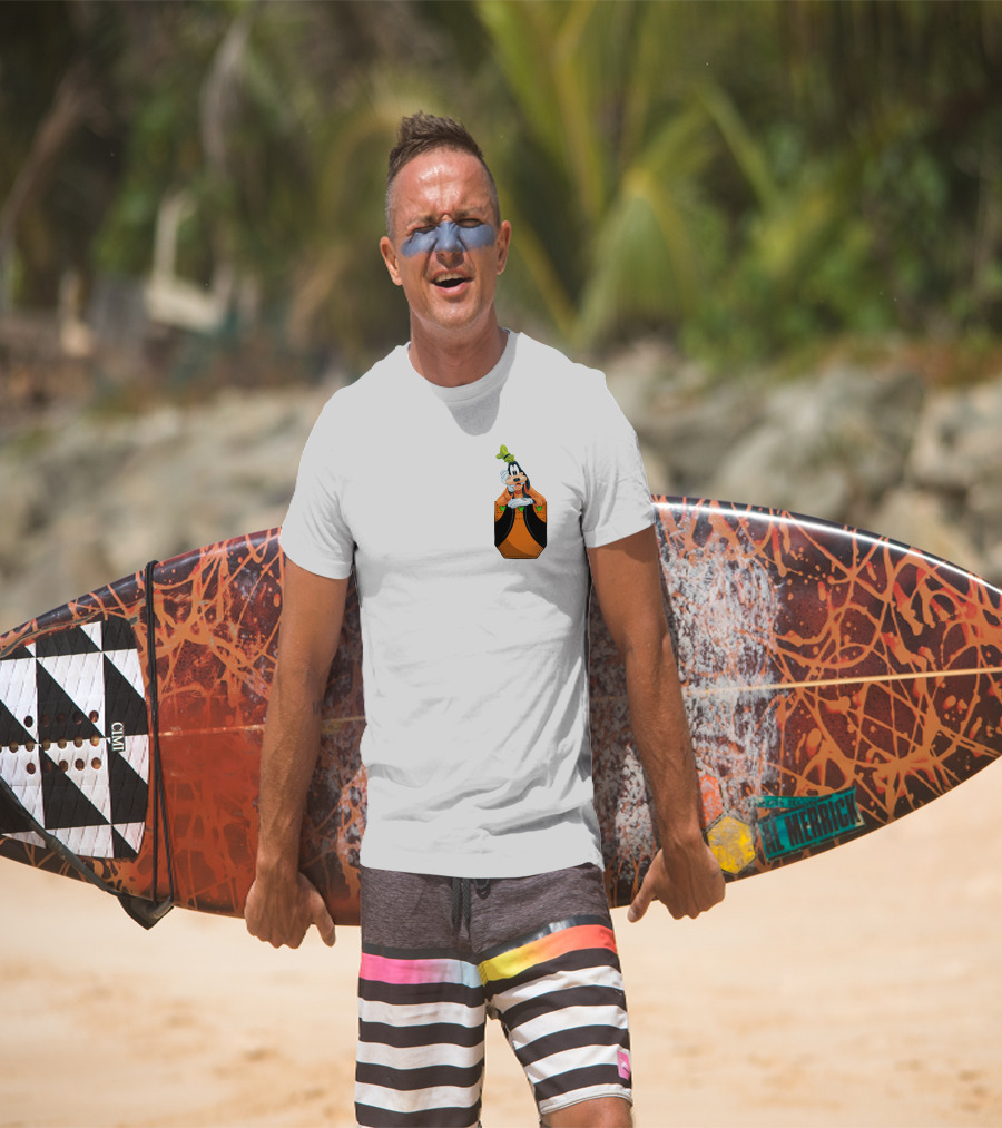 Goofy Disney Character In Pocket Style T-Shirt