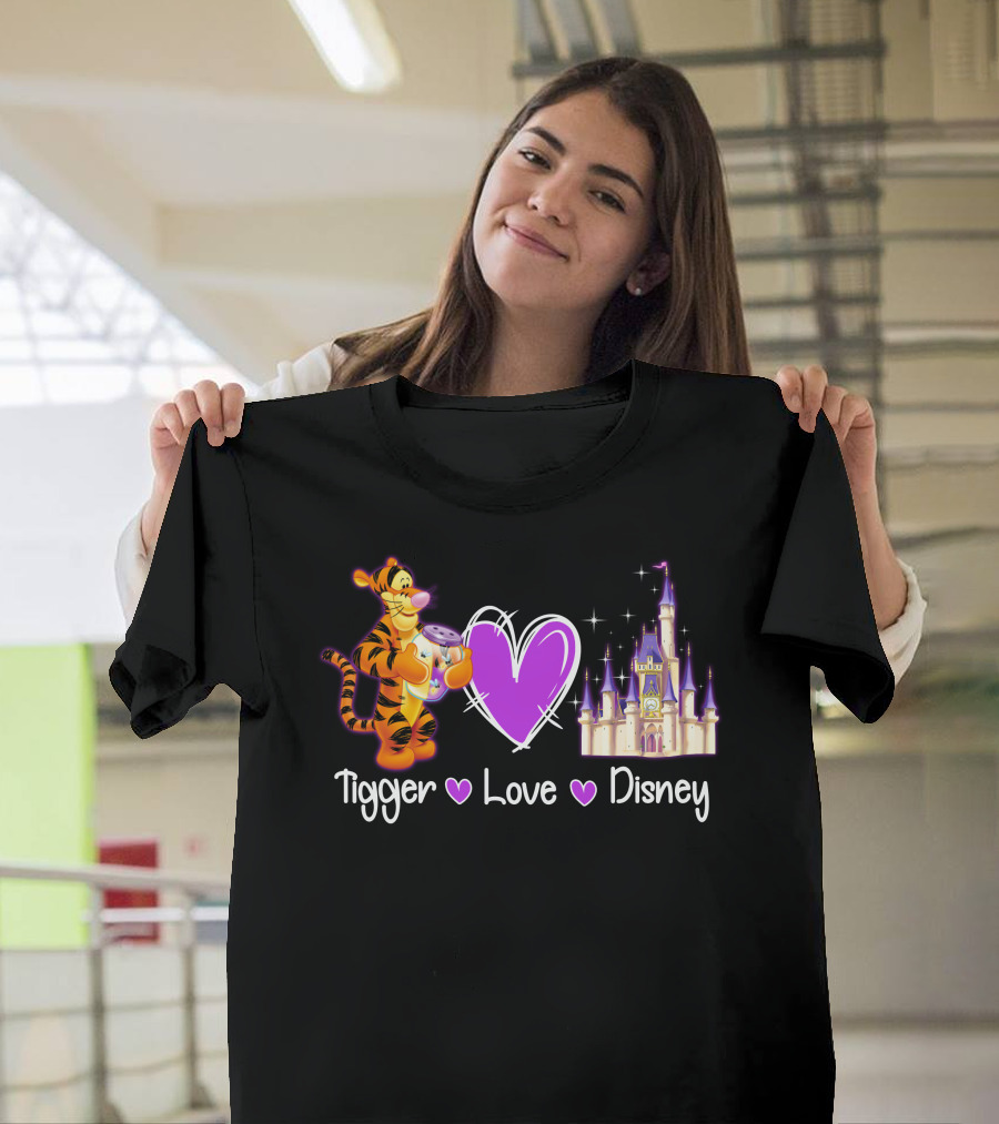 Tigger Love Disney Castle T-Shirt
