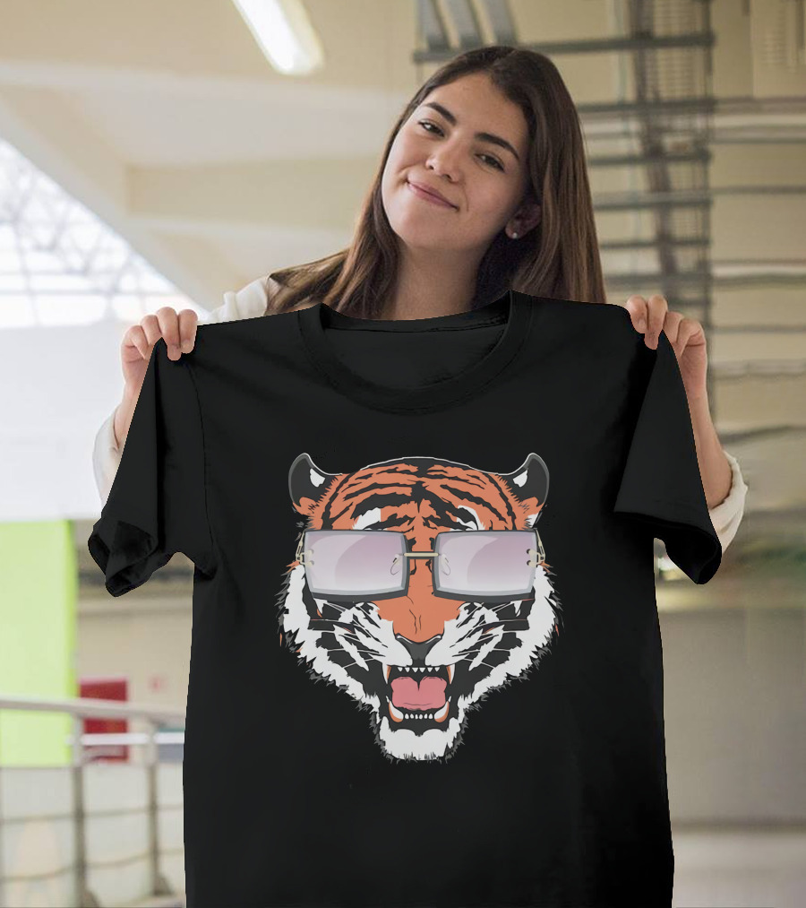 Cincinnati Bengals Tiger Head in Sunglasses T-Shirt