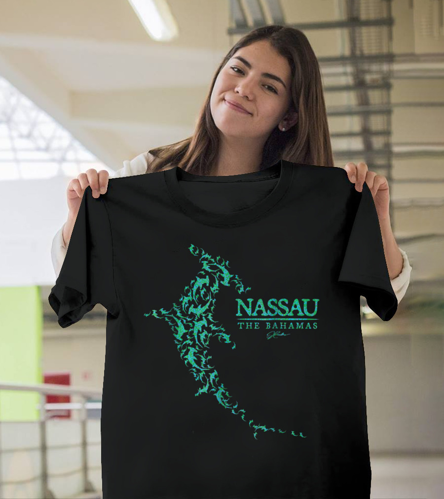Nassau The Bahamas Hammerhead Shark JCombs T-Shirt