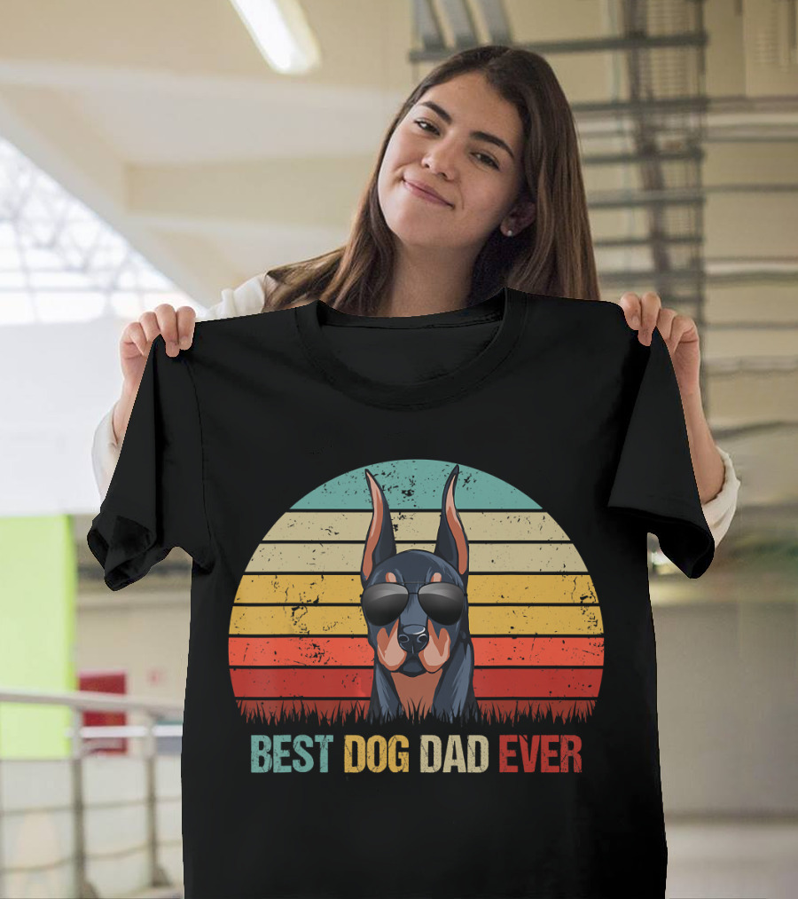 Mens Best Dog Dad Ever Doberman Pinscher Vintage Retro Stripes Sunglasses T-Shirt