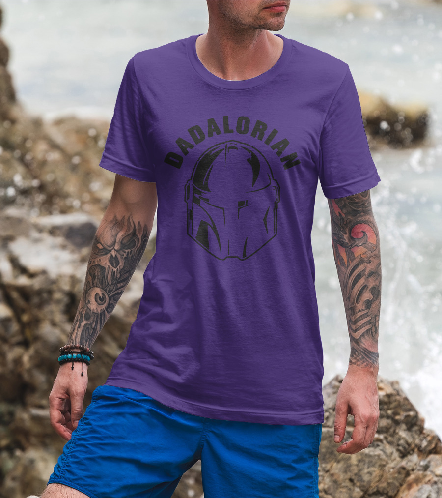 Dadalorian Funny Family Daddy Lover Father's Day Mandalorian Helmet T-Shirt