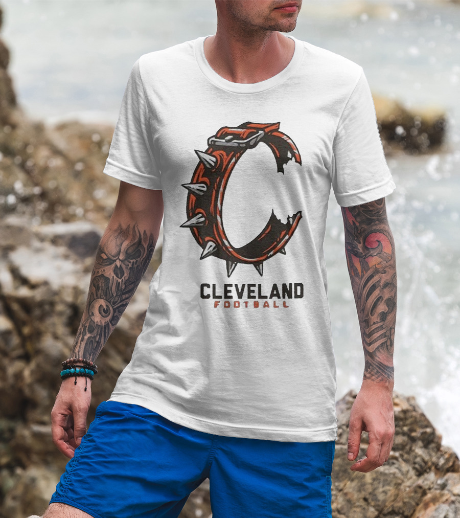 Cleveland Football Spiked Collar C T-Shirt