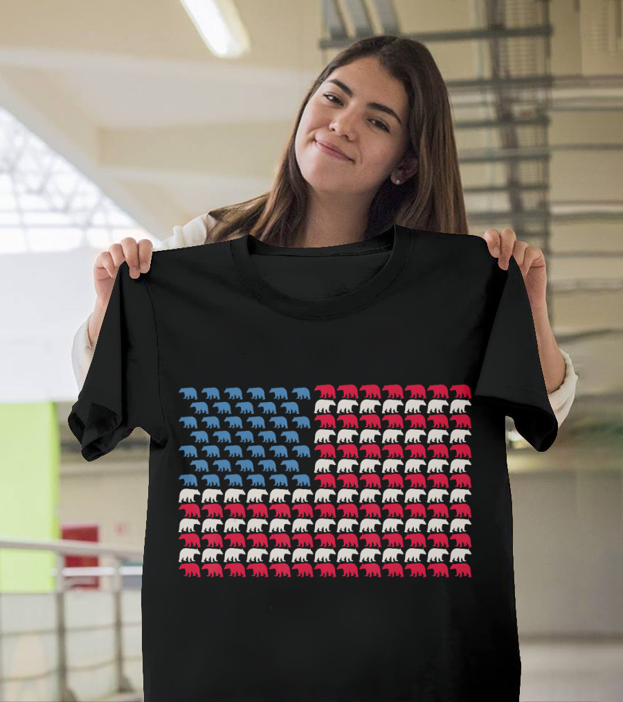 Bear American Flag US 4th Of July Wild Mammal T-Shirt
